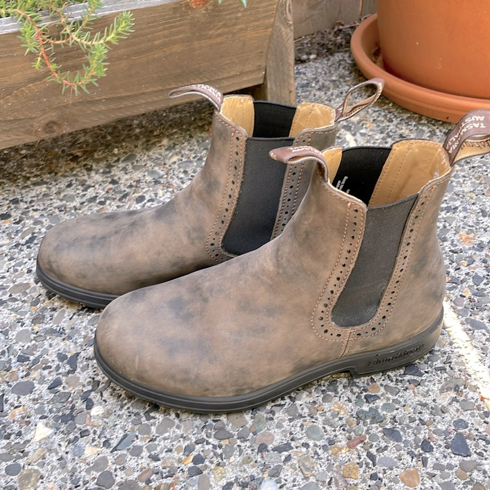 Blundstone Boots 😎 Ready to wear in brown!